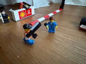 LEGO Racers Ferrari F1 Finish Line 8672