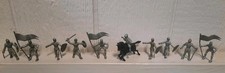 Vtg 1950s Marx Castle Play Set Early No Base Version Horse Knights Lot of 11
