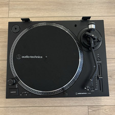 Audio-Technica AT-LP120XUSB Black Belt-Drive Turntable 33.3/45RPM RCA Dust Cover