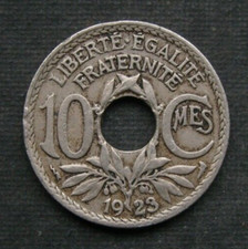 B5) France 10 Centimes 1923 France +++ HOLE COIN +++