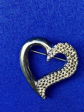 PD Premier Designs Silver Tone 1/2 Textured Open Heart Vintage Brooch Pin