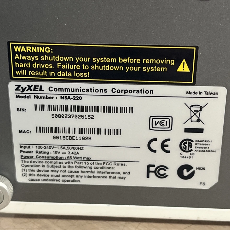 ZYXEL NSA-220 DUAL SATA BAY NETWORK ATTACHED STORAGE - Image 4 of 4