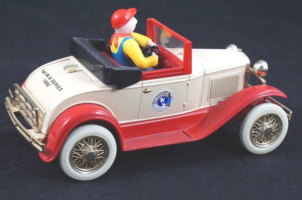 Banco de coche modelo fundido Liberty Classics 1992 especificaciones Ford modelo A Roadster Toy Farmer Foto 3 de 4