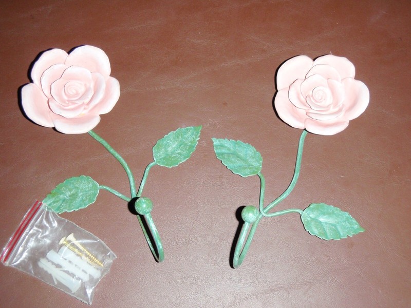 Ceramic Bathroom Towel Hangers, Roses, Flowers b2
