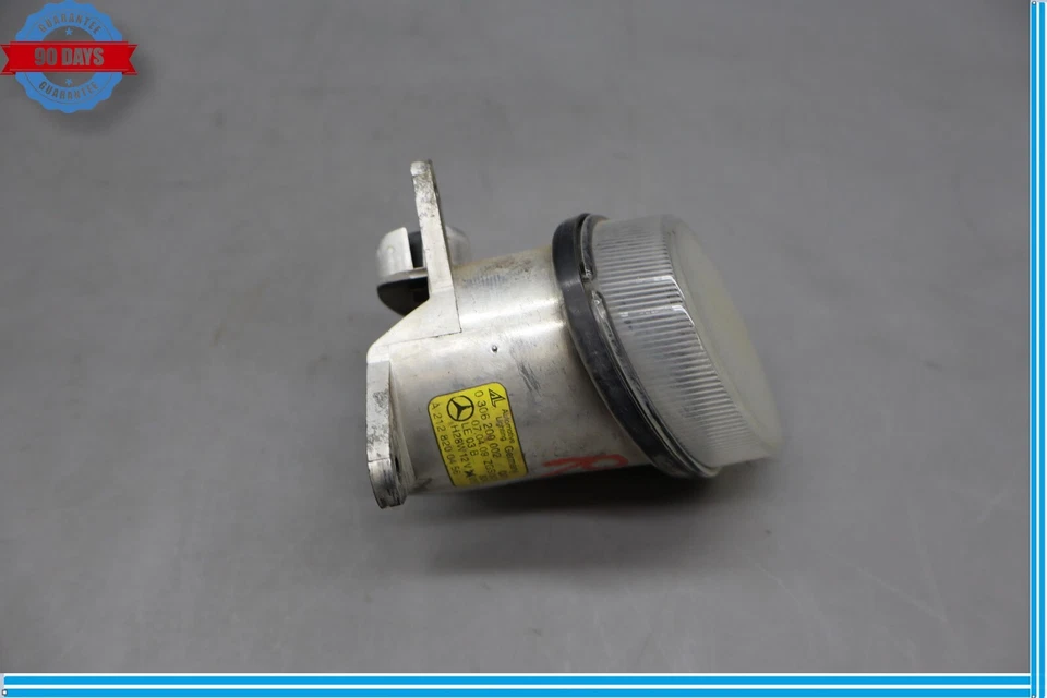 Faro antiniebla parachoques delantero derecho fabricante original mercedes w212 e350 e550 10-13 Foto 4 de 4