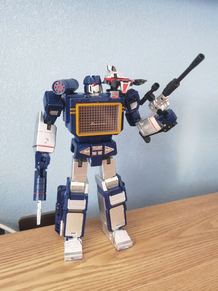 New Toys Packaging THF Soundwave mp13& tape Toy Action Figure - Image 3 of 4