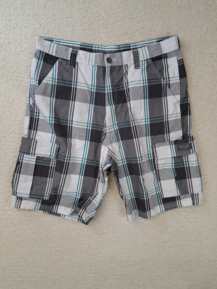 Shorts Wrangler Cargo Masculino Tamanho 36 Xadrez Xadrez 100% Algodão - Imagem 2 de 4