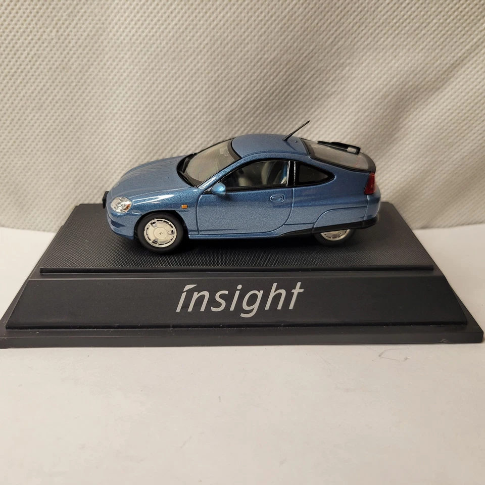2000 本田 Insight 轿车压铸模型 EBBRO 1/43 比例蓝色 — 第 4/4 张图片