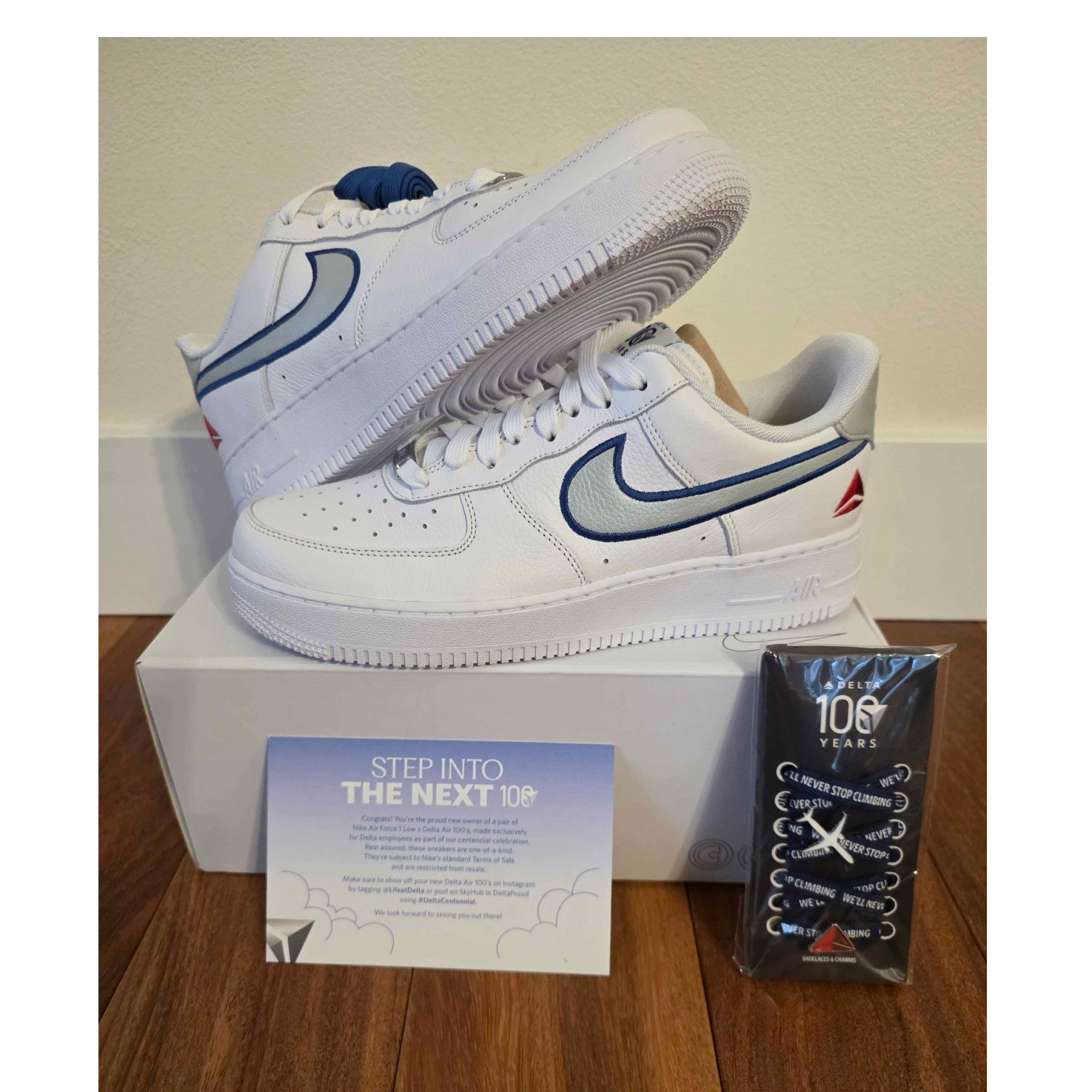 Nike Air Force 1 Low Delta Air Lines 100th Anniversary Size 9 M With Charm Set
