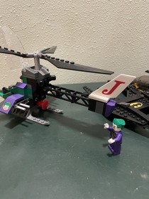 LEGO #6863 DC Universe - Batwing Battle Over Gotham City (2012) Minifigs