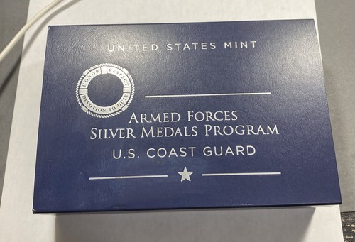 United States Mint Coast Guard 2.5 Oz Silver Medal (2020) Damaged Outer Sleeve - Picture 3 of 5