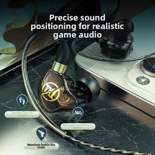 Lightweight In Ear Wired Headphones with Mic for Immersive Gaming Audio