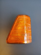 Clignotant Mercedes 207