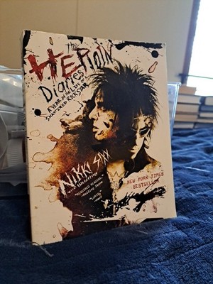 Heroin Diaries : A Year in the Life of a Shattered Rock Star by Nikki Sixx...
