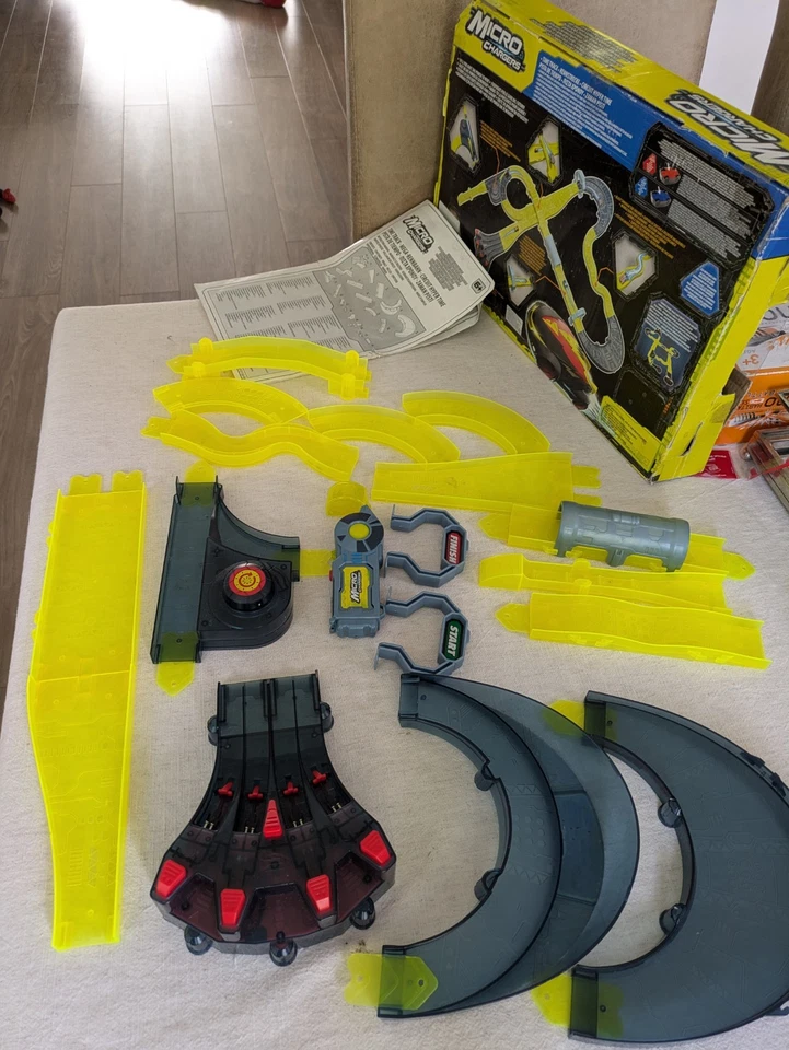 MICRO CHARGERS TIME TRACK  PACK - *NO MICRO CARS INCLUDED* - image 3 of 4