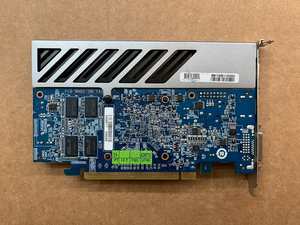 GIGABYTE ATI RADEON HD 5450 1 GB DDR3, VGA, DVI, HDMI, GV-R545SC-1GI - Image 2 of 4