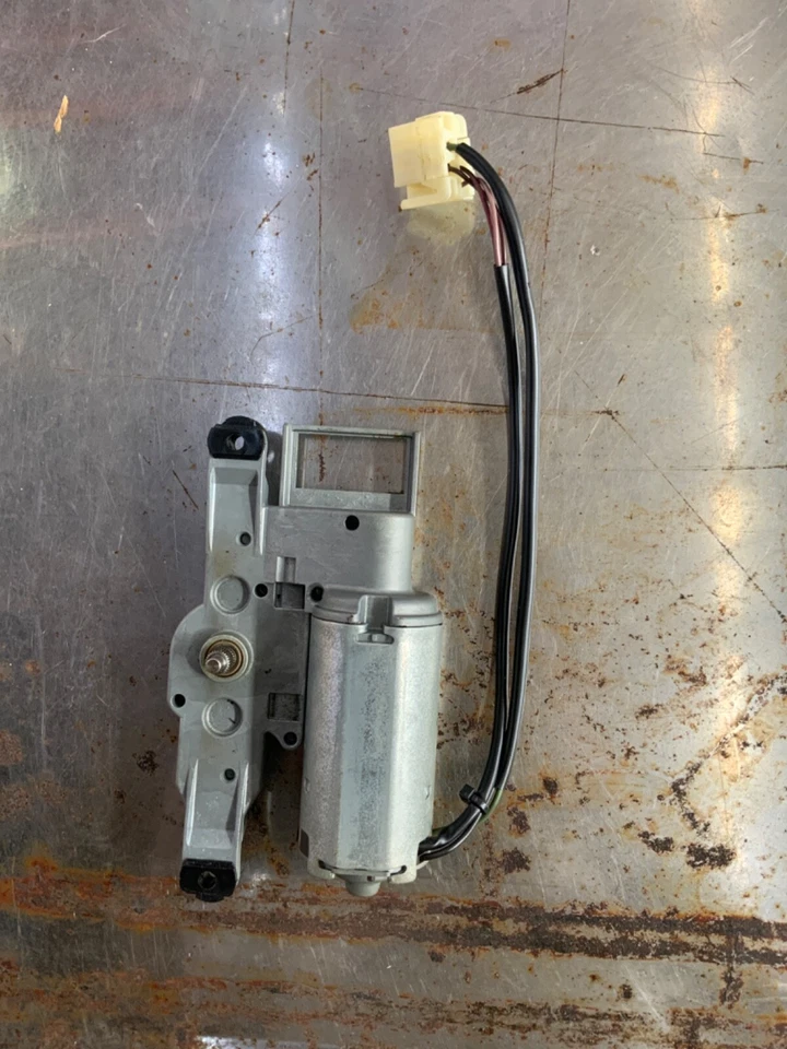 Cadillac CTS 2012 cupé techo corredizo motor de vidrio Foto 4 de 4