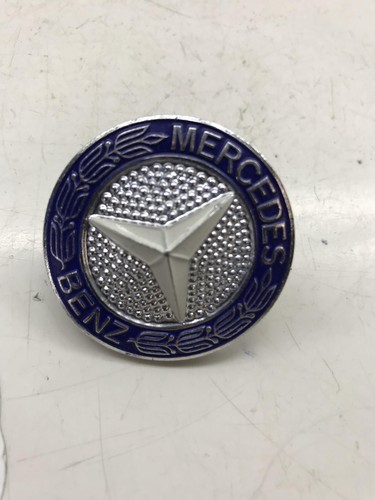 Emblem Stern Kühlergrill Mercedes W126 1268800188 NOS - Picture 2 of 3
