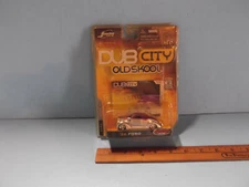 2005 Jada Toys dub city old Skool ‘36 Ford Wave 1/007     "Package Issues"