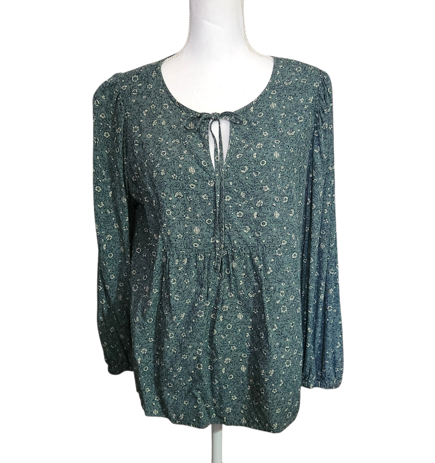 Universal Thread Peasant Blouse Long Sleeves Gree… - image 1