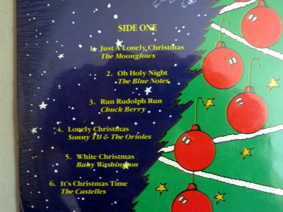 VA – Collectables Present a R&B Christmas w Lightnin' Hopkins Chuck Berry Mint - Image 3 of 4