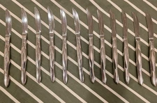 Cutco Stainless Table  Knives - Lot of 12 - Silverware Flatware
