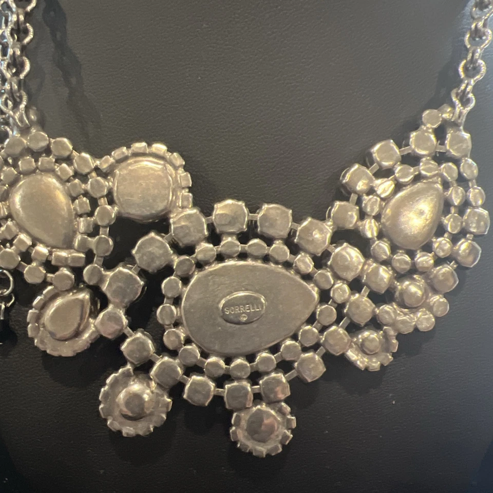 Collar Sorrelli Dramático Pasarela Estrás Declaración Foto 3 de 4