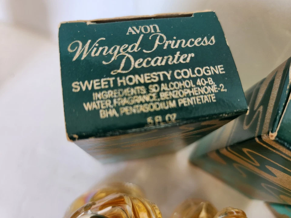 Avo Sweet Honesty Colonia 1981 .5 fl oz Nuevo Lote de 3 De Colección Foto 3 de 3