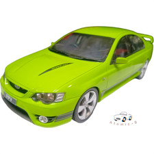 Biante 1:18 Ford FPV BF GT Falcon Green Falcon 4-Door Sedan Model