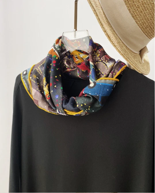 70% Cashmere 30% Silk 26'' Bandana Shawl Scarf house Print Neckerchief Wrap