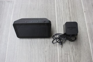 Echo Show 5 (1. Generation Modell H23K37) Alexa in schwarz