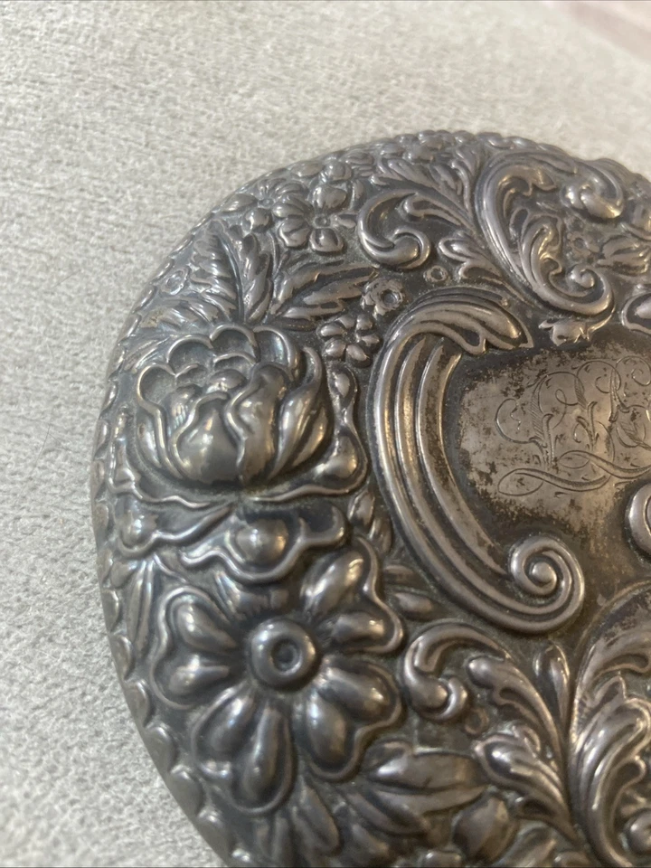 Espejo de mano antiguo Gorham de plata esterlina Art Nouveau Repousse de 1876-1900 Foto 3 de 4