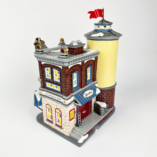 Department 56 Snow Village "Yuengling Tavern" #55626 Retired Bar Beer Brewery - Picture 10 of 14