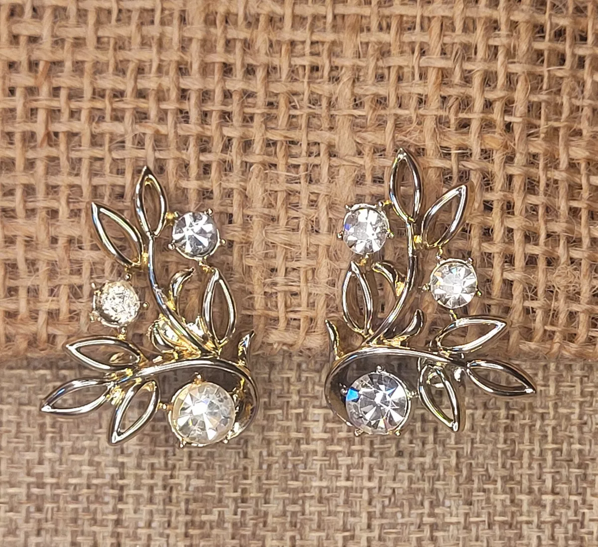 Coro vintage earrings deals