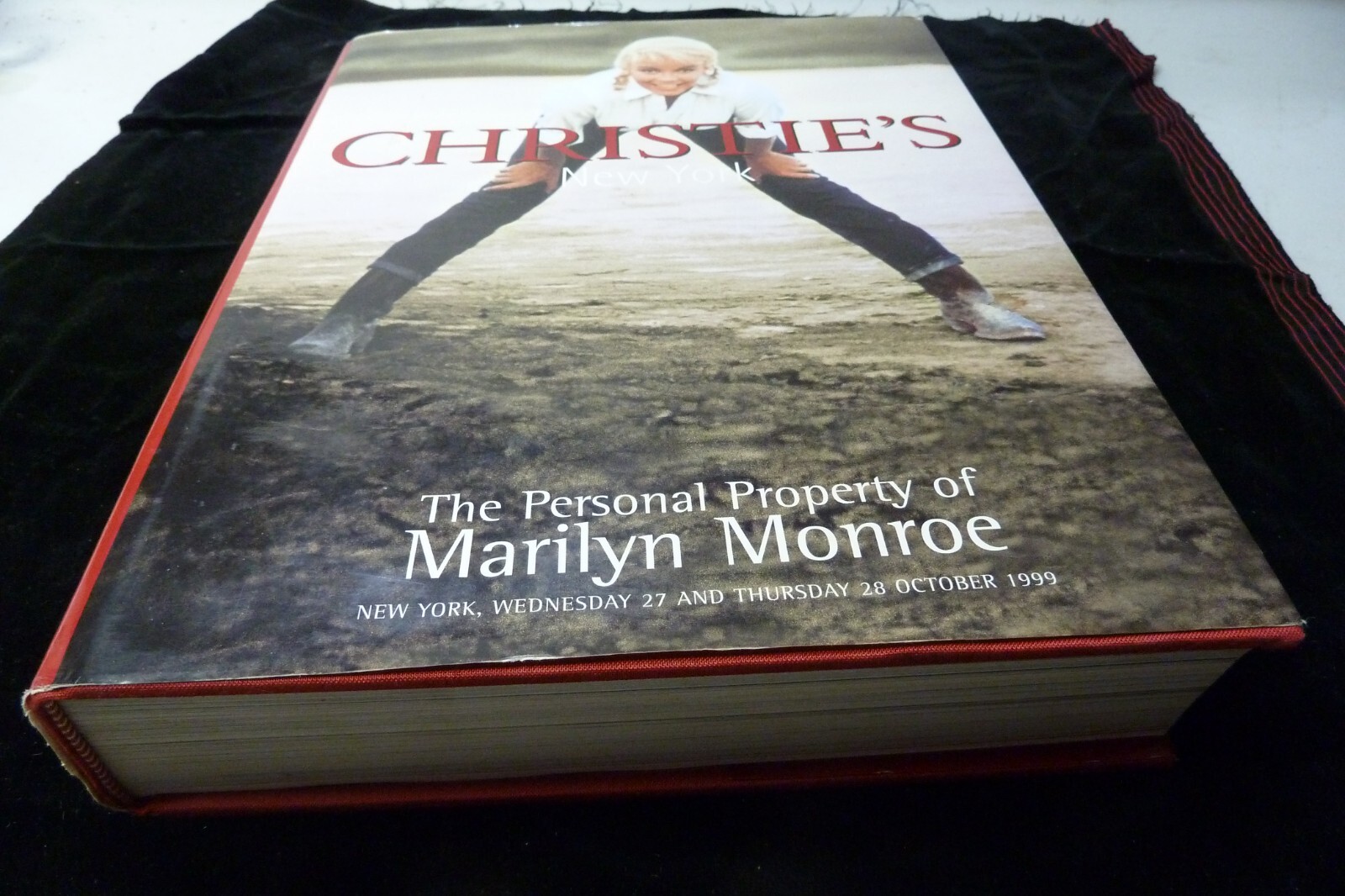 Christie's The Personal Property of Marilyn Monroe - Photos HC/DJ