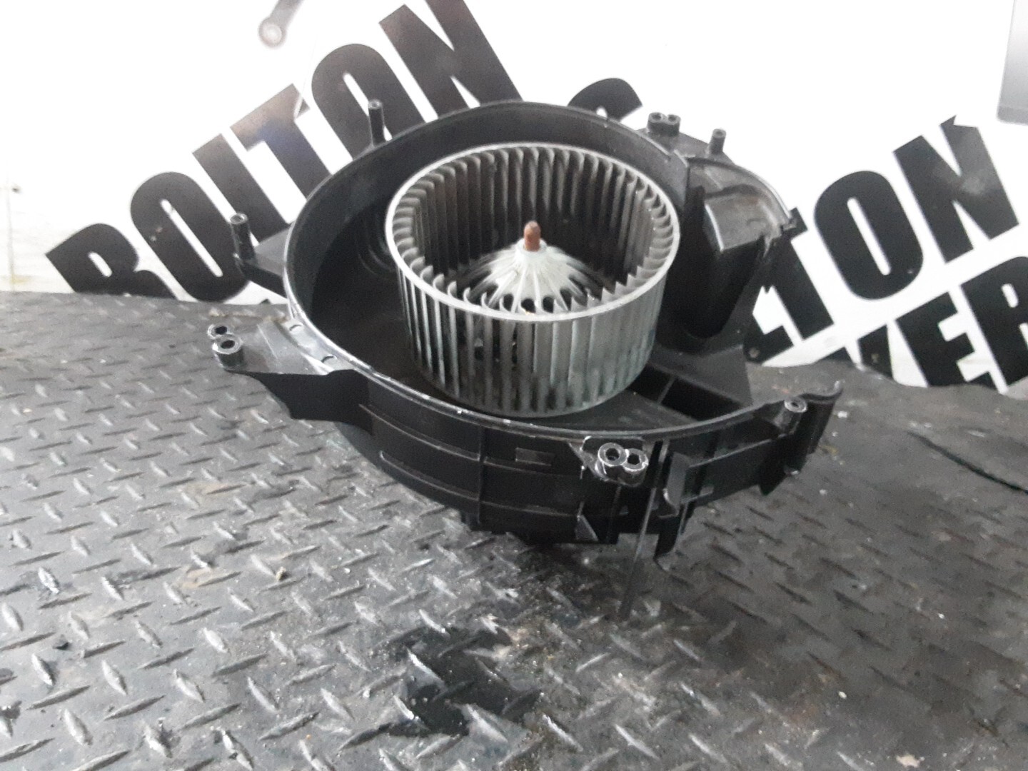 2017 BMW F10 5 Series Genuine Heater Blower Motor Fan 9248170 for 