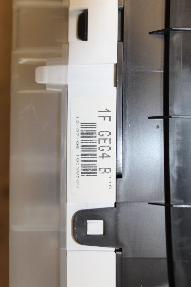 Speedometer Instrument Cluster Dash Panel Gauges 2011-2013 Mazda 6 91,683 Miles - Image 3 of 3