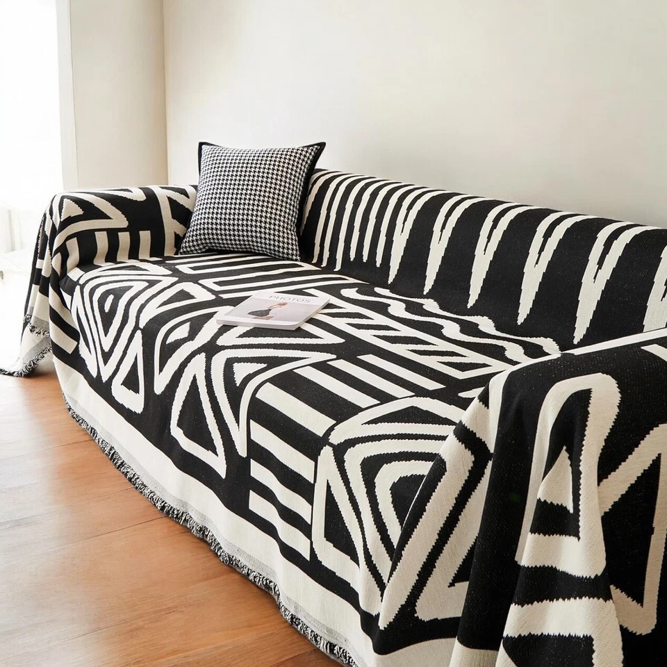 NEW Anthropologie XL Boho Chenille Abstract Blanket Bedspread Quilt - 102" x 70" - Image 3 of 4