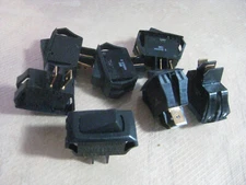 (Quan 5) Carling Momentary Switch SPST Rocker 12amp 120v ½ HP New