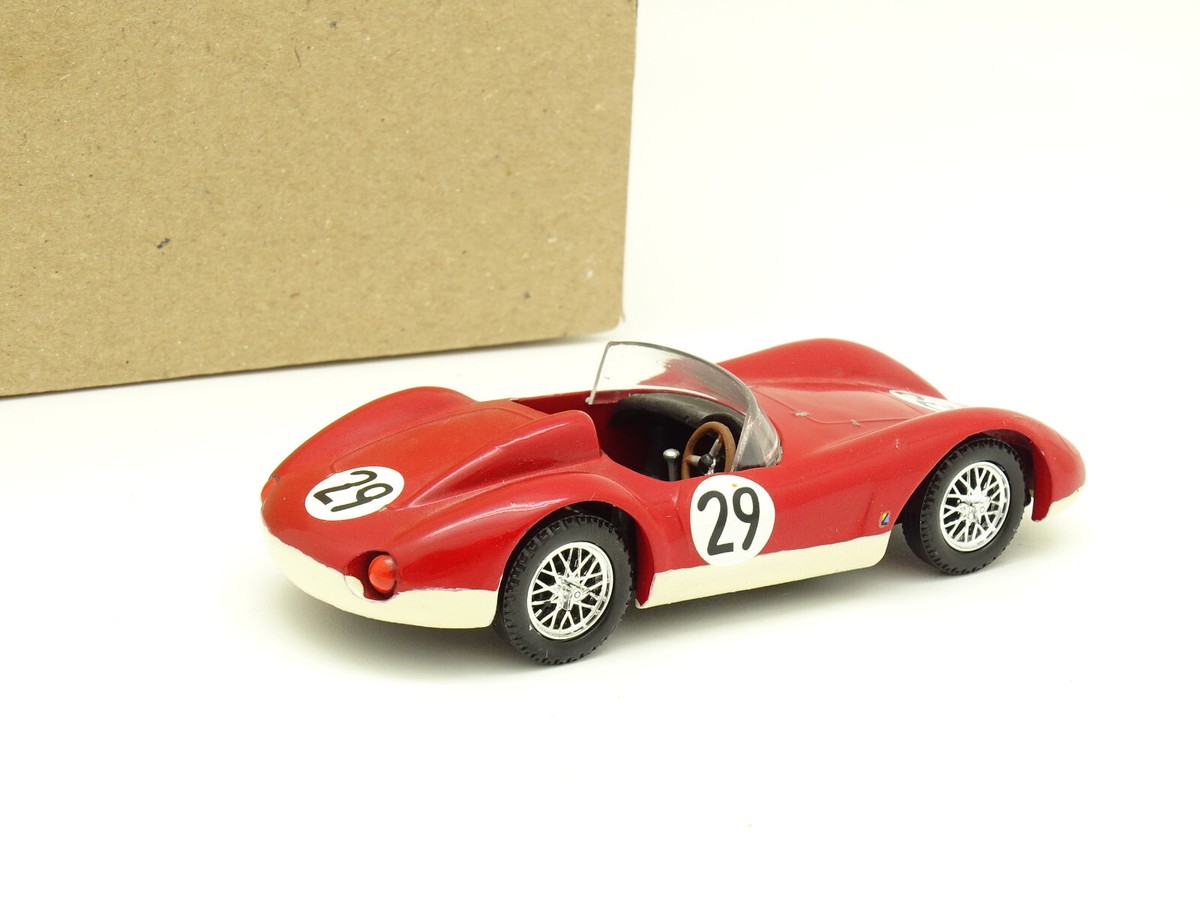 Miniature Solido 1/43 Ferrari - Réf. 129 - Année 1964 - Occasion Bon état Pour Collection