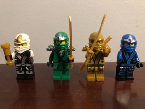 lego ninjago kimono lloyd