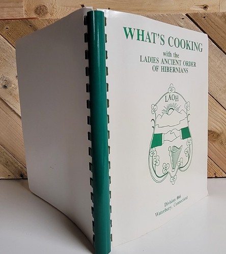 Vtg "WHAT'S COOKING" Ladies Ancient Order of Hibernians Member Compiled Recipes  - Bild 2 von 10