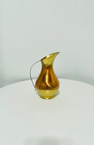 Estate Sale Vintage Hand Crafted Copper And Brass Pitcher Holland 8 1/2" - Picture 3 of 13