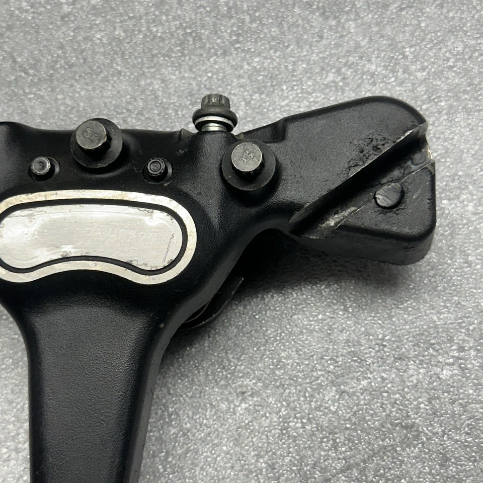 Pinza de freno trasera Heritage Fatboy 2001-2006 OEM Harley-Davidson Softail Foto 3 de 4