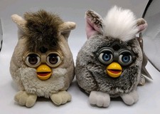 Furby Buddies Gray W/Blue Eyes Tan W/Brown Eyes Tiger Electronics 1999