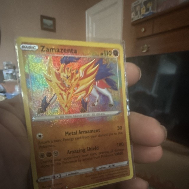 Zamazenta (Vivid Voltage)