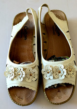 Cotton Traders Ladies Leather Open Top Slip On Sandals White UK 5 Floral