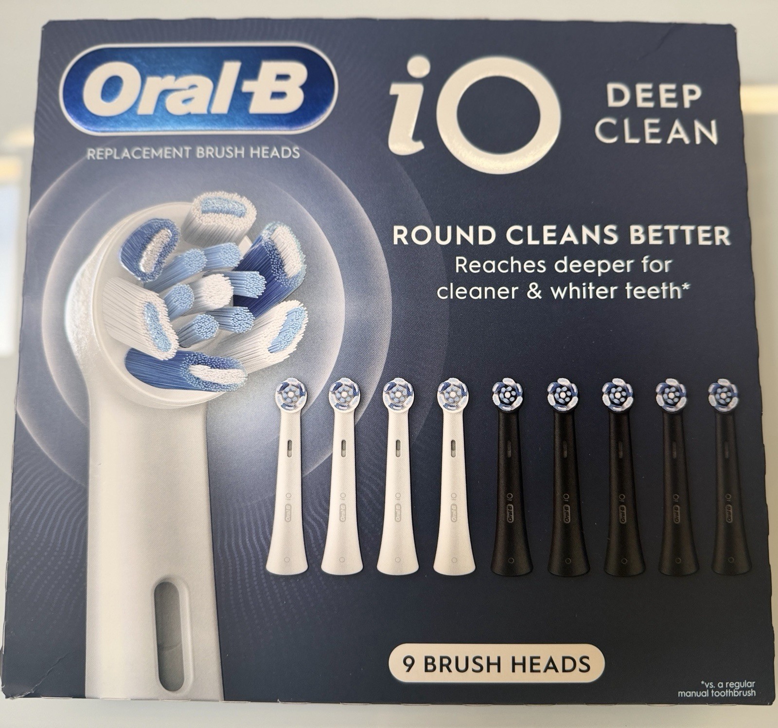 Oral-B iO Deep Clean Replacement Toothbrush Heads Black White Round, 9-count