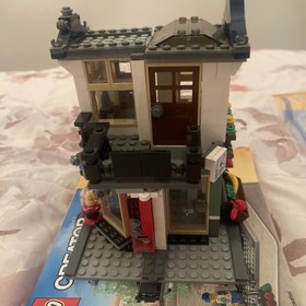 LEGO CREATOR: Toy & Grocery Shop (31036) Used With Minifigs And Instructions