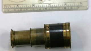 SMALL 2 DRAW MONOCULAR SPYGLASS TELESCOPE FOCUSES WELL SHARP IMAGE GOOD COND